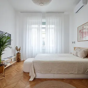 Asboth 225 Cozy Center , Budapest Hungría
