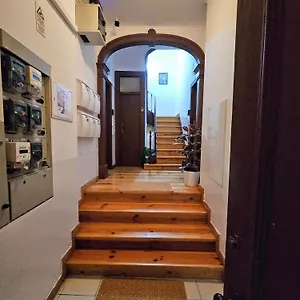 Queirós - Cozy&sweet , Lisboa Portugal